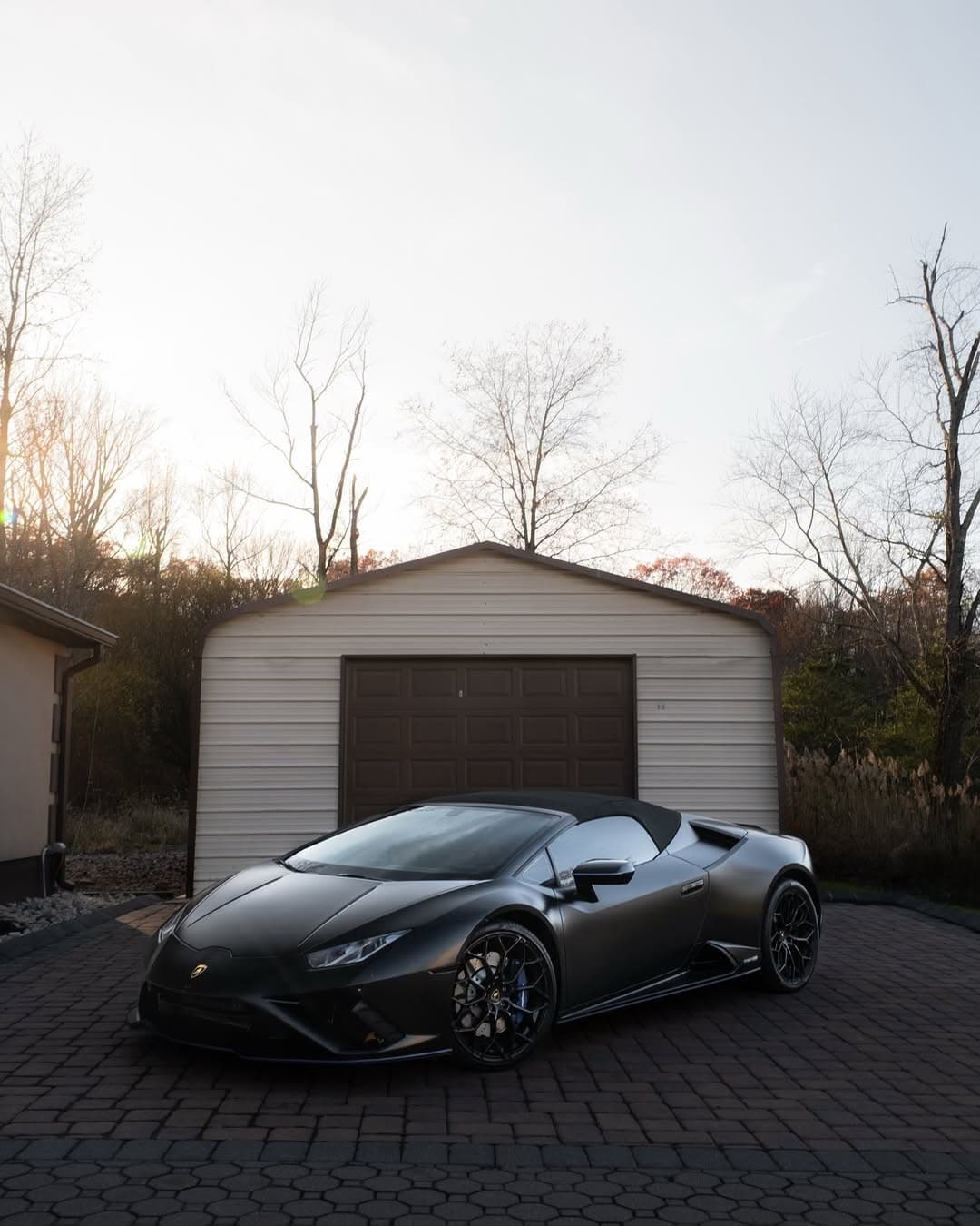 Lamborghini Huracan Evo Spyder view 4