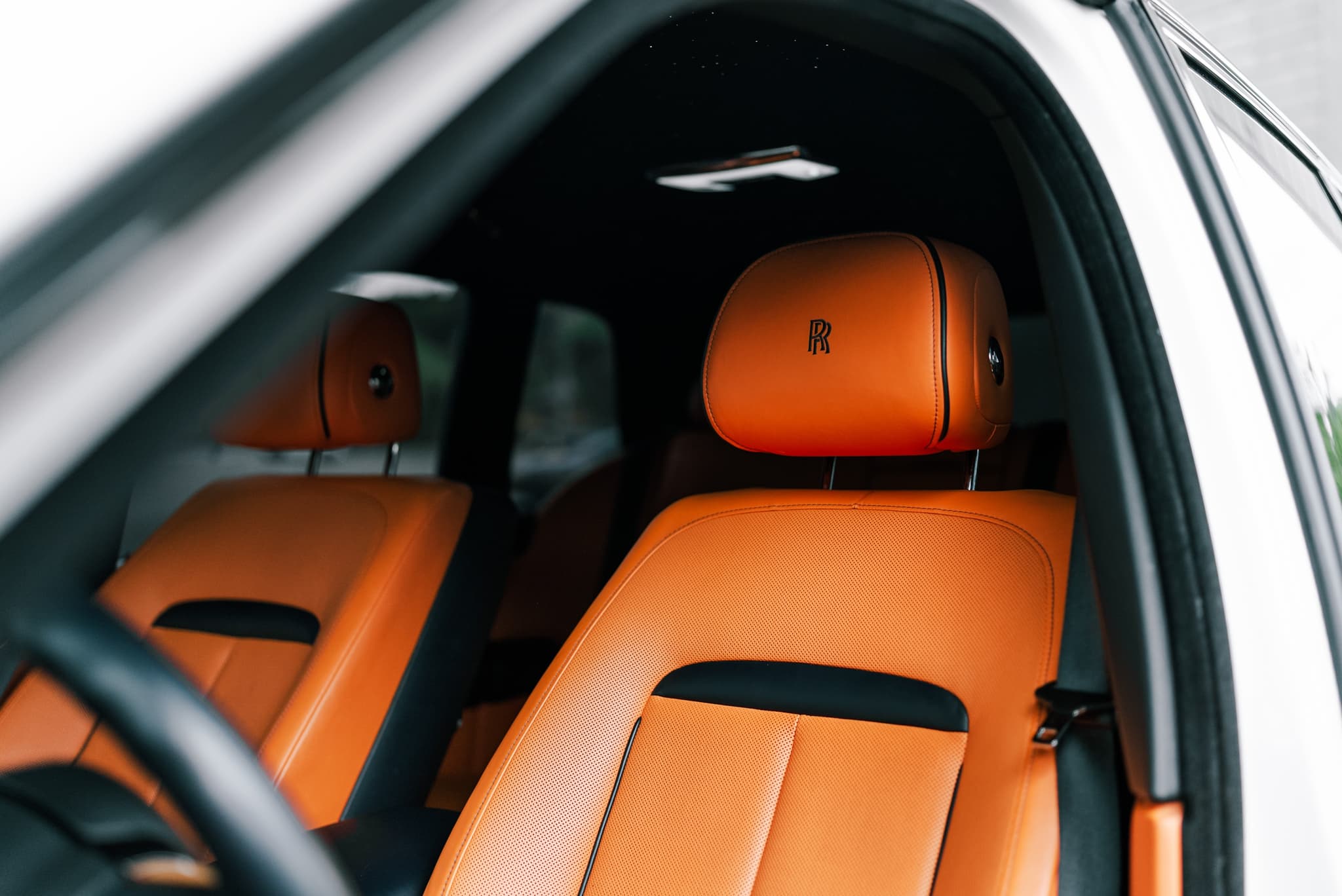 Rolls Royce Cullinan Black Badge view 2