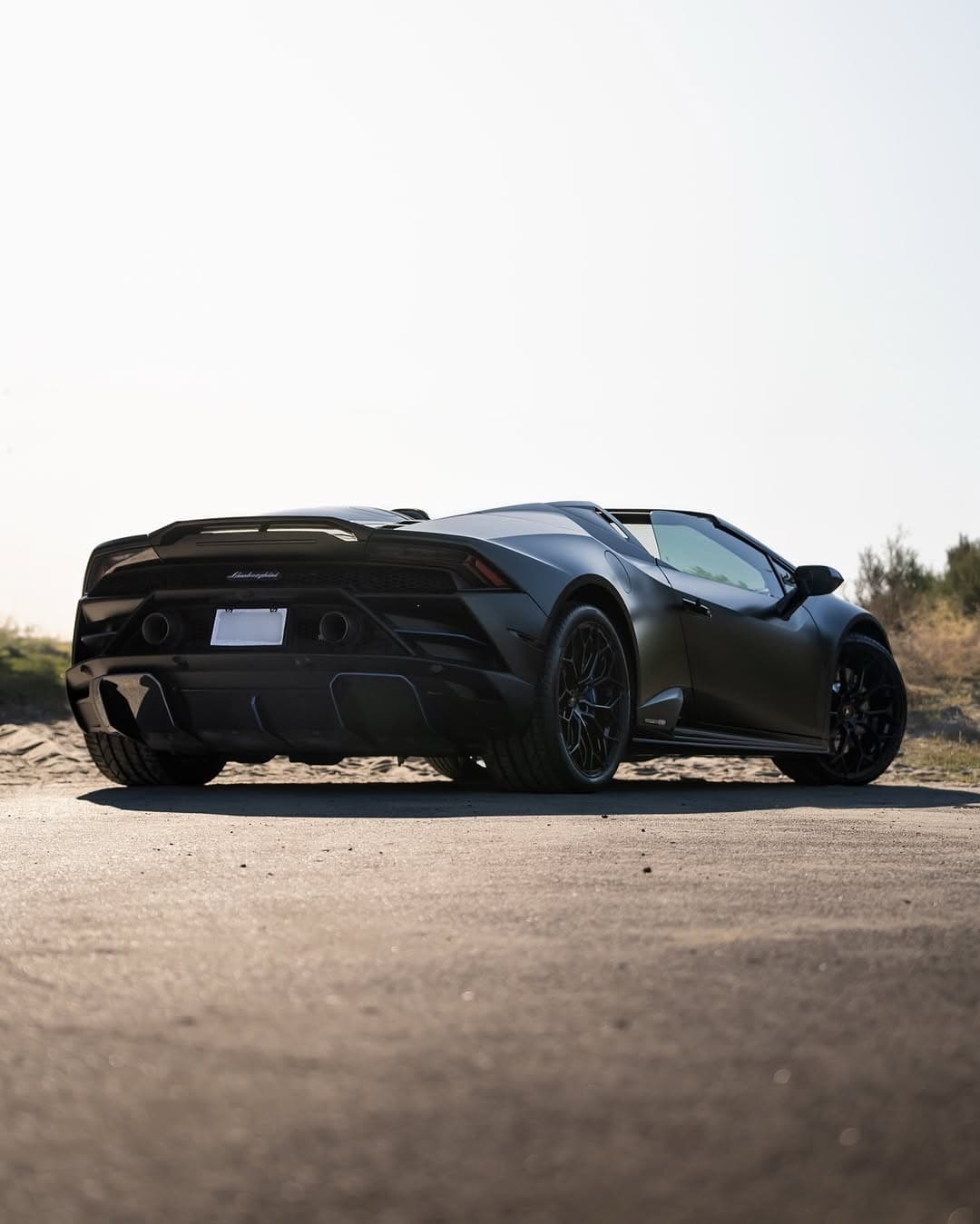 Lamborghini Huracan Evo Spyder view 5