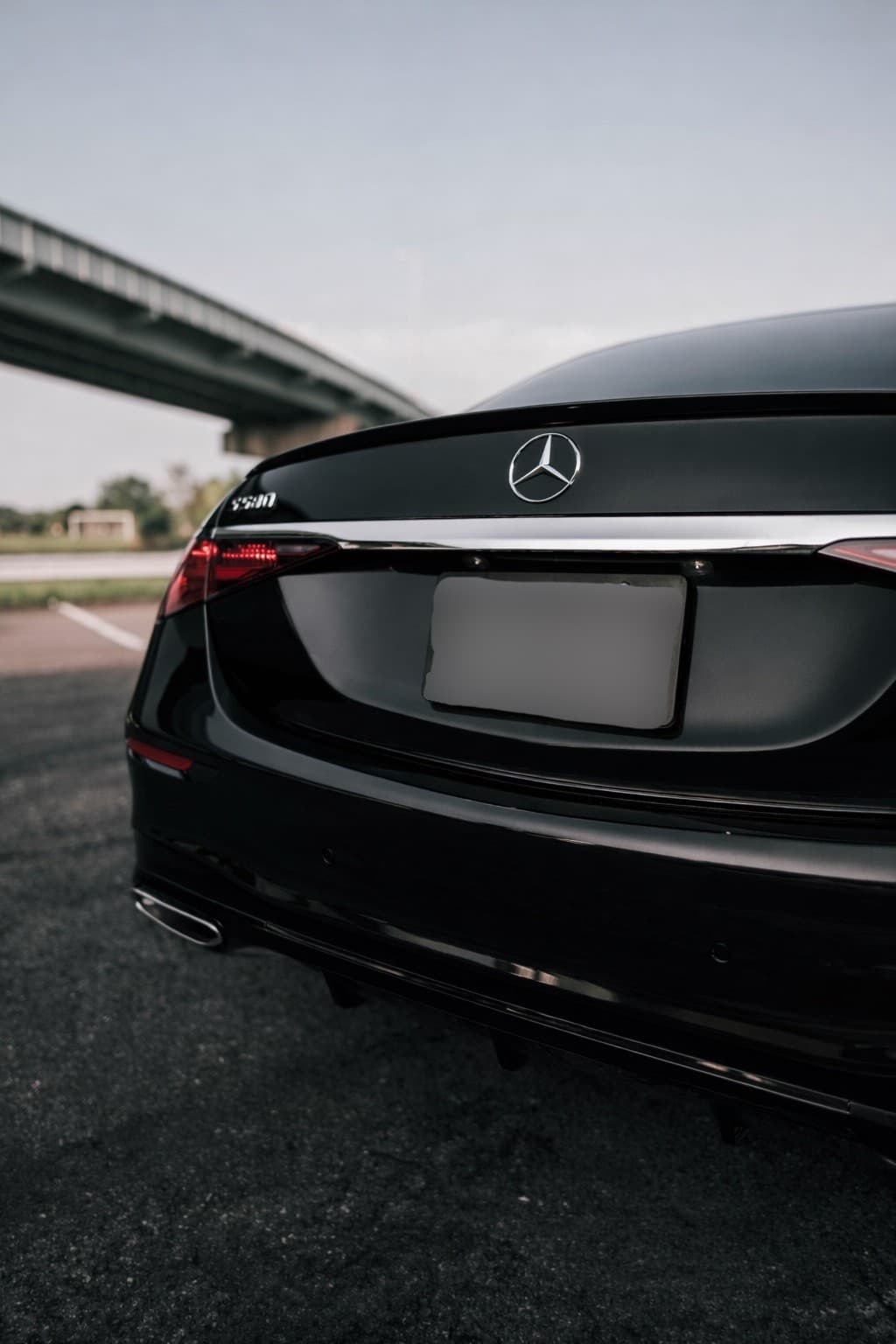 Mercedes S Class S580 view 5